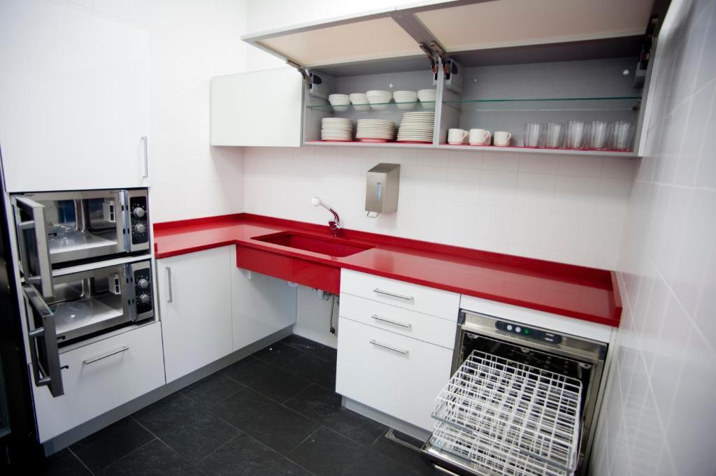 Bbk Bilbao Good Hostel Eksteriør billede