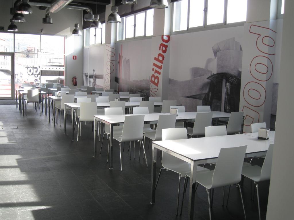 Bbk Bilbao Good Hostel Eksteriør billede