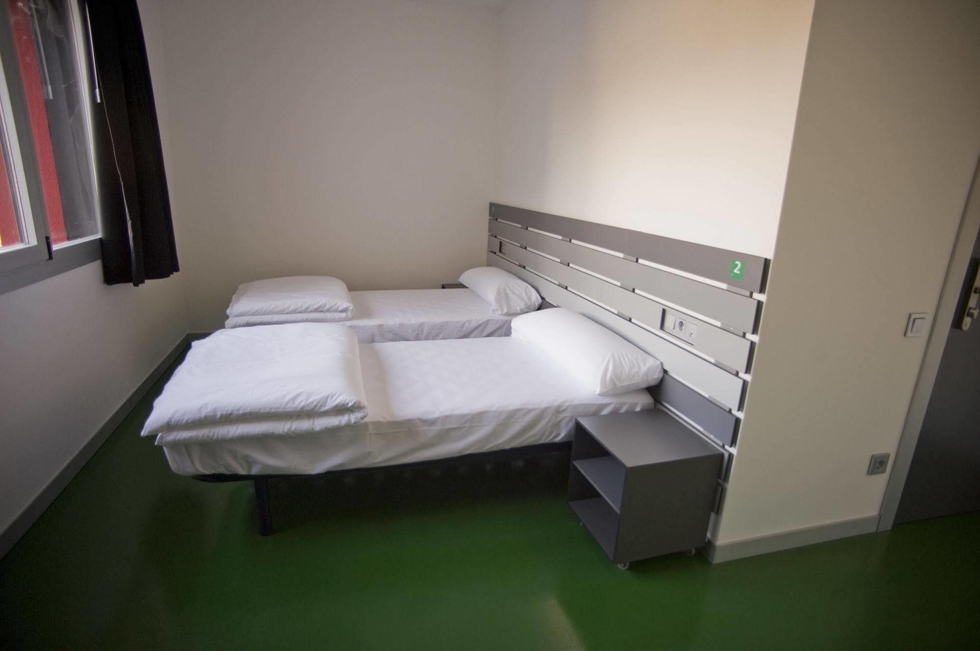 Bbk Bilbao Good Hostel Eksteriør billede